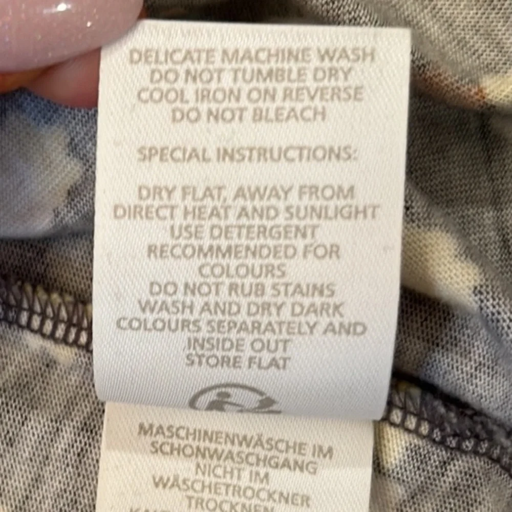 Boden Emory Jersey Short Sleeve Dress in Pewter Fallen Blossom Size 6 - Picture 10 of 11